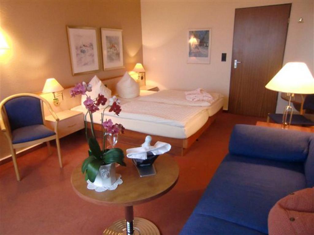 Strandhotel Dagebuell Direkt An Der Nordsee Esterno foto